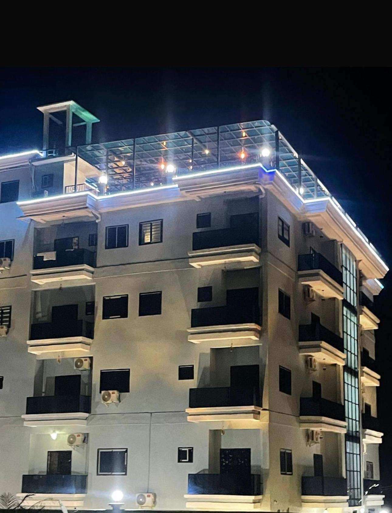 Elite Complex Hotel Yaoundé Exterior photo
